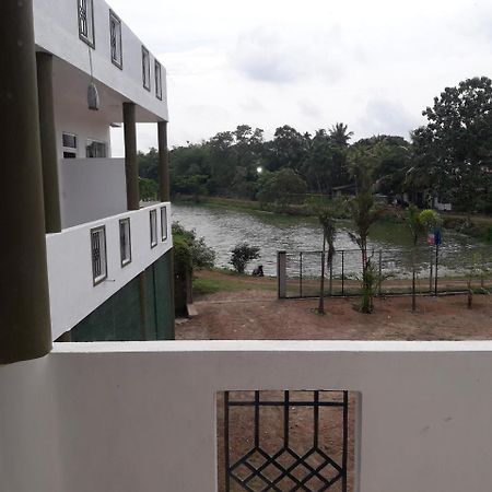Kanora Lake Resort Maharagama Exteriér fotografie
